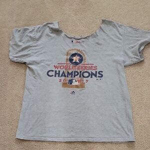 FREE W ANY PURCHASE!Houston Astros World Series Champions Gray T-Shirt
